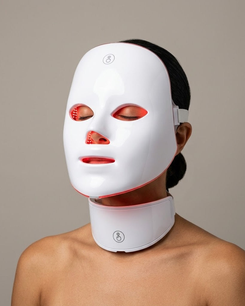 Woman wearing the Lumière LED mask and neck band